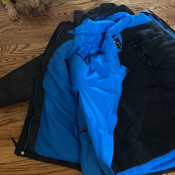 All in motion blue and black camoflange ski jacket & C9 champion ski pants large - Picture 7 of 12